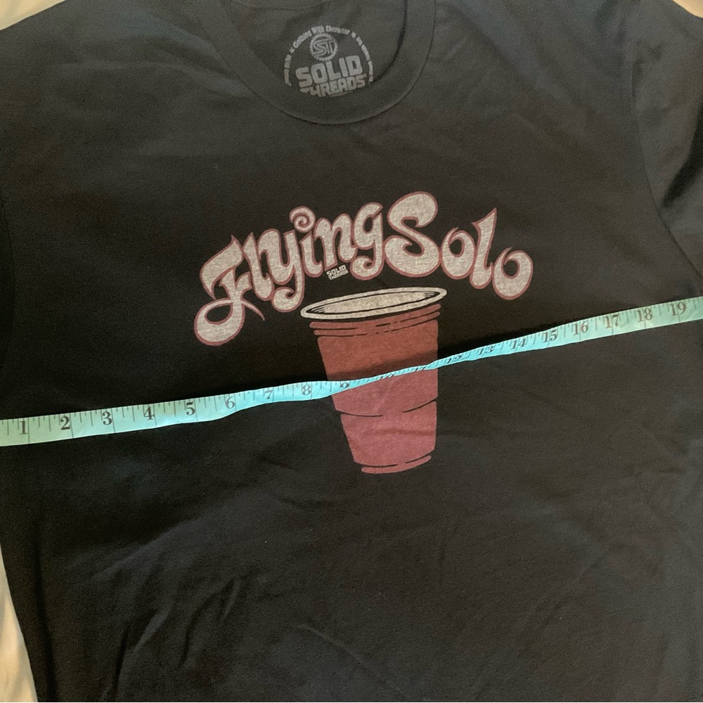 Solid Threads T-Shirt - Picture 5 of 7